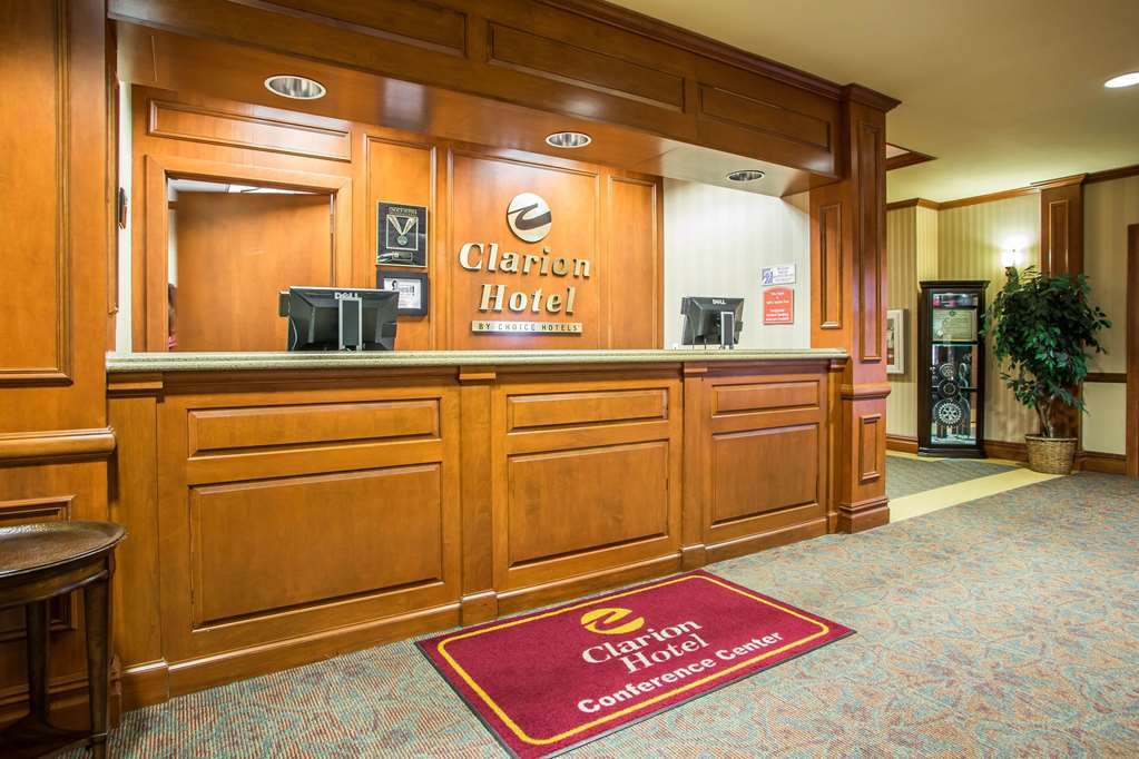 Clarion Hotel & Conference Center Toms River Interior foto